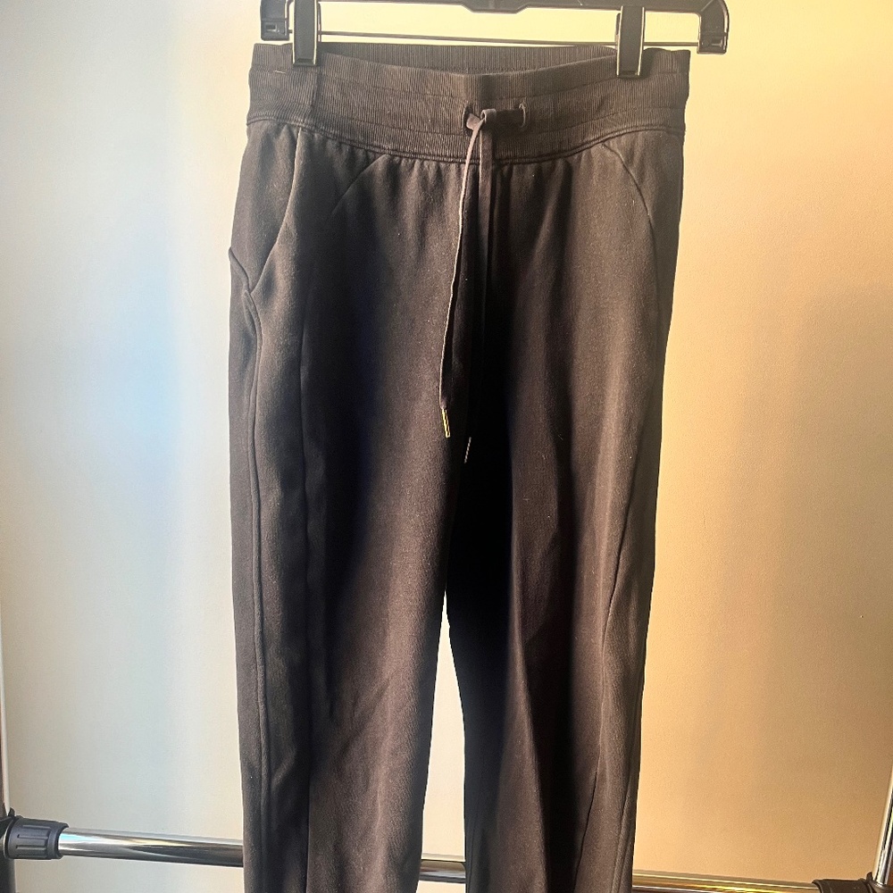 Lululemon Joggers Size 4